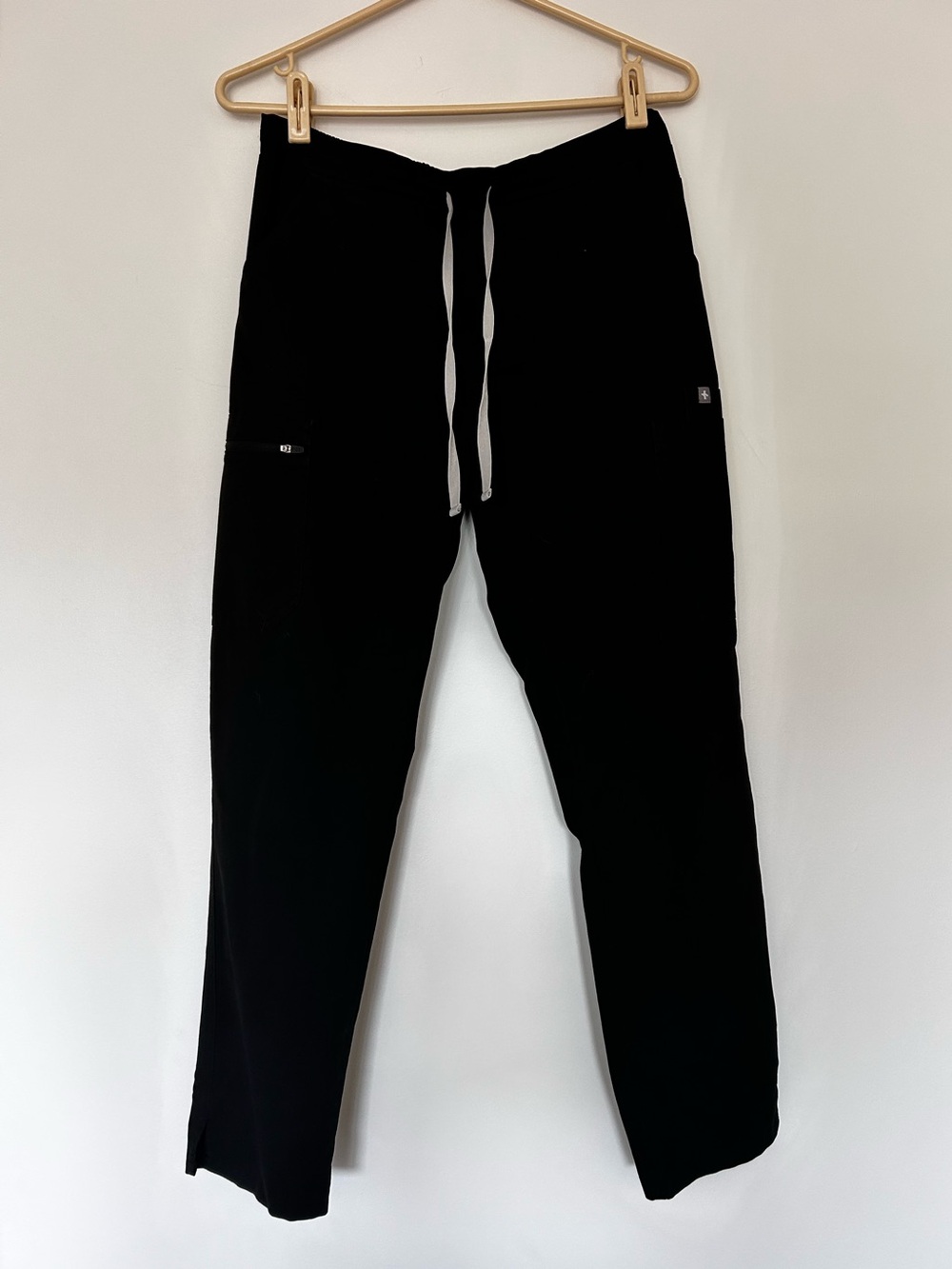 FIGS black technical collection pants sz S - Picture 2 of 9